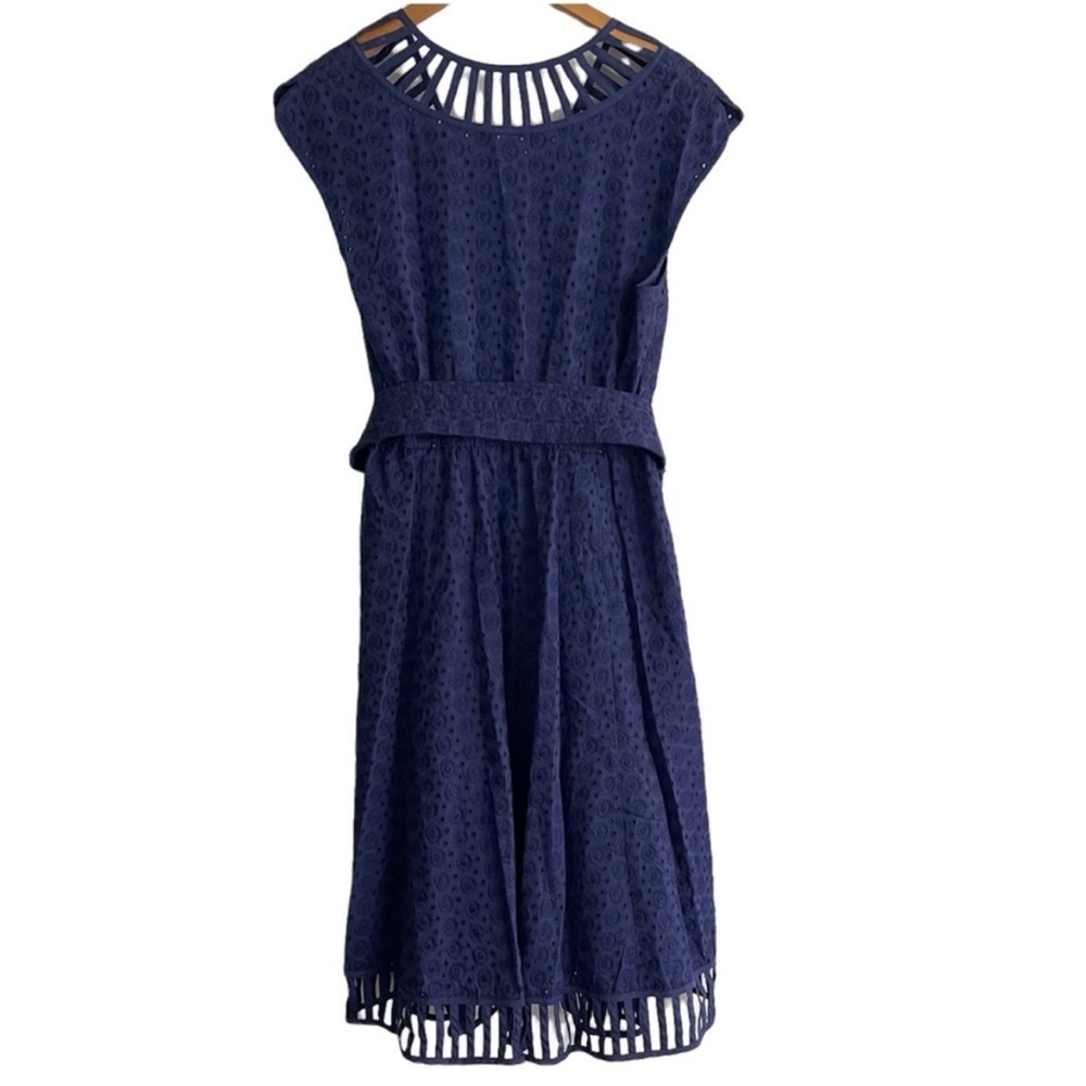 ANTHROPOLOGIE Plenty by Tracy Reese Women's Fit and Flare Eyelet Lace Dress - Picture 3 of 9